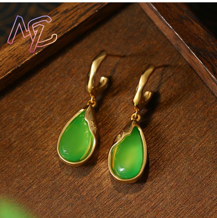 Зеленые серьги-капли из натура – обзор и цена Drop Earrings